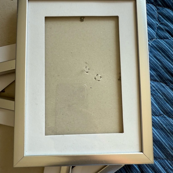 Silver Photo Frame Set - Picture 5 of 8